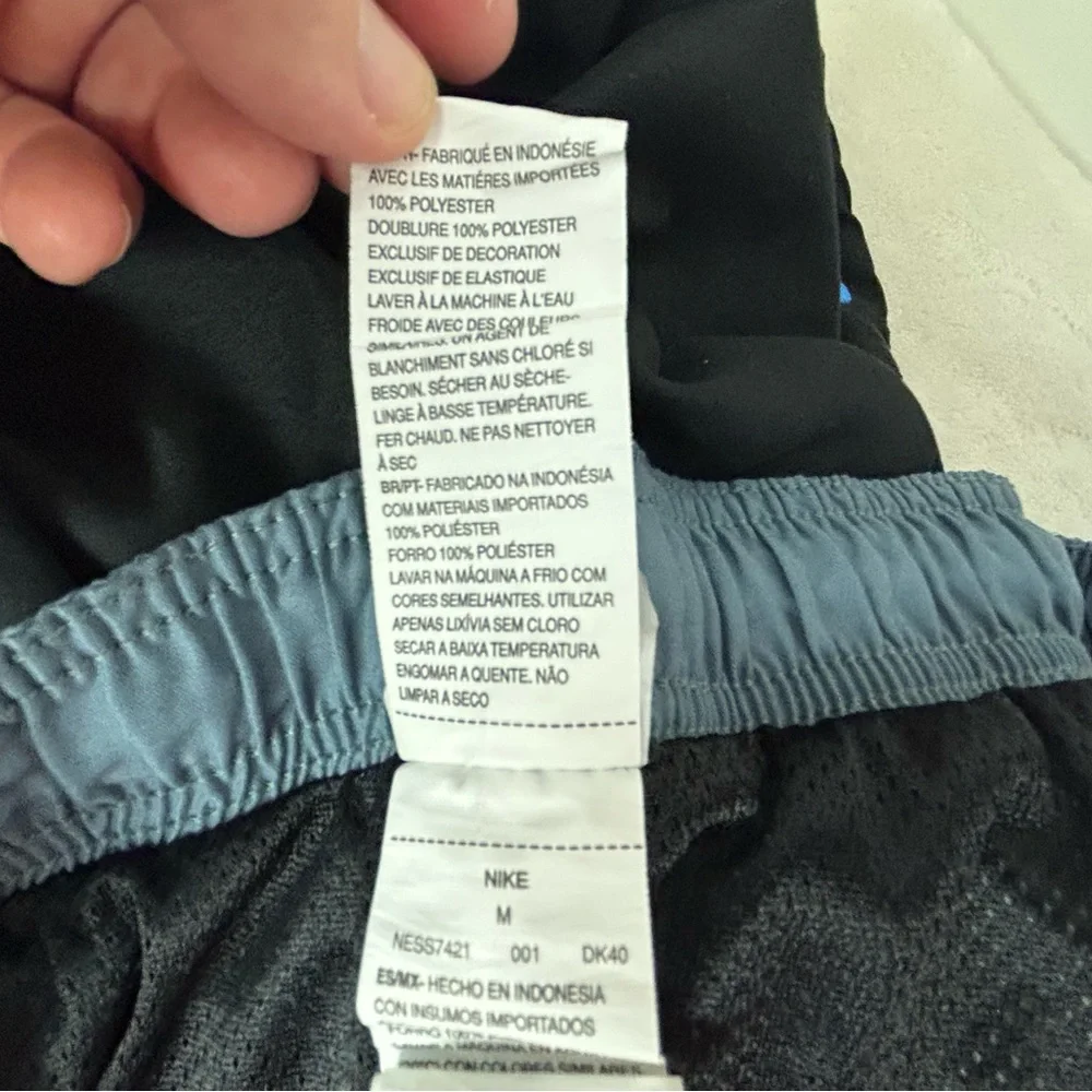 Nike‎ Black & Blue Stripe Swim Shorts Men's Medium